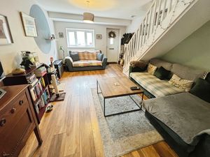 Lounge- click for photo gallery